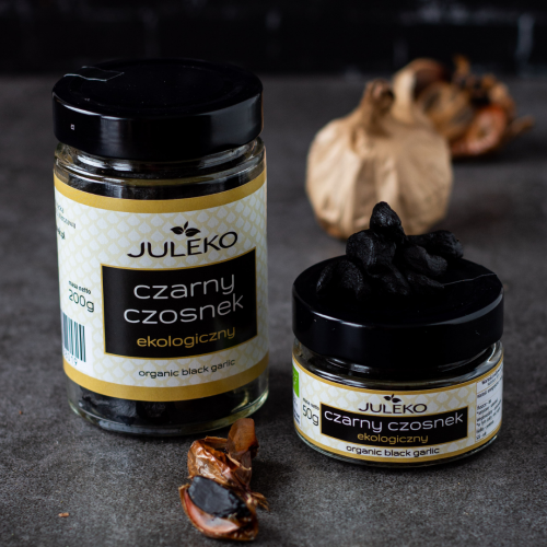 Czarny Czosnek BIO 50 g (obrane ząbki) - Juleko
