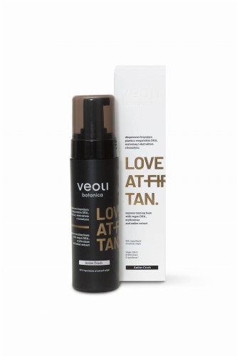 Ekspresowa brązująca pianka z wegańskim DHA, erytrulozą i ekstraktem z bursztynu Love At First Tan Amber Crush 200 ml - Veoli Botanica