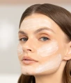 Ultraregenerująca maska ceramidowa z 3% kompleksem ceramidów, 1% ekstraktem z wąkroty azjatyckiej i trehalozą Ceramide Hug Mask 50 ml - Veoli Botanica