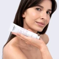 Całodzienny lekki krem do twarzy redukujący zmarszczki Daily Lift Cream 75 ml - Veoli Botanica