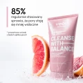 Oczyszczająco peelingujący żel do mycia twarzy do skóry tłustej i mieszanej Cleanse with Balance 150 ml - Veoli Botanica