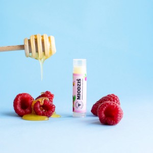 Pomadka ochronna dla dzieci malinowa Miodziś 5 ml - Pasieki Rodziny Sadowskich